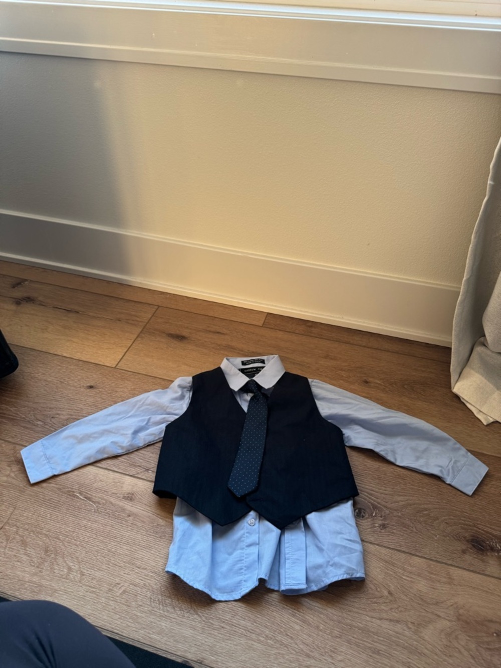 Andrew Fezza Toddler Kids Baby Boys Clothes 3T Suit Vest Tie Shirt Set